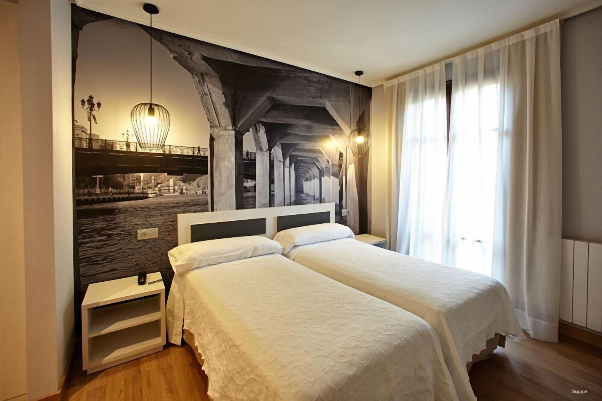 Hotel Sirimiri Μπιλμπάο Εξωτερικό φωτογραφία