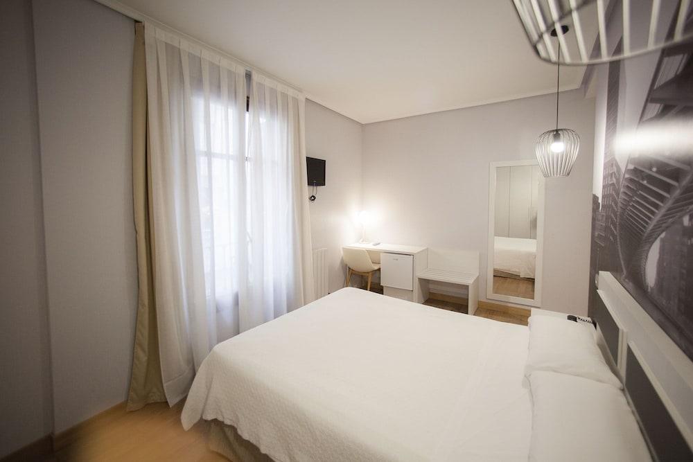 Hotel Sirimiri Μπιλμπάο Εξωτερικό φωτογραφία