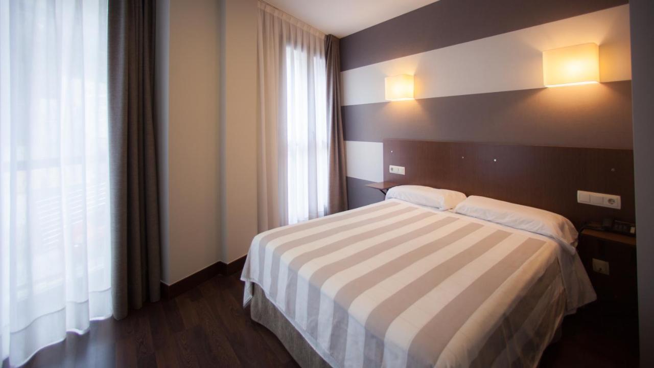 Hotel Sirimiri Μπιλμπάο Εξωτερικό φωτογραφία